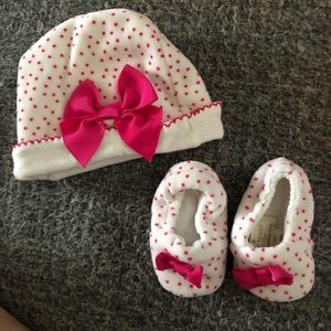 Kate Spade Cap & Bootie Set